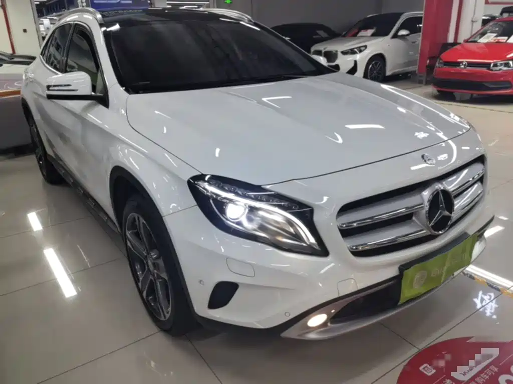 Mercedes-Benz GLA — миниатюра 4