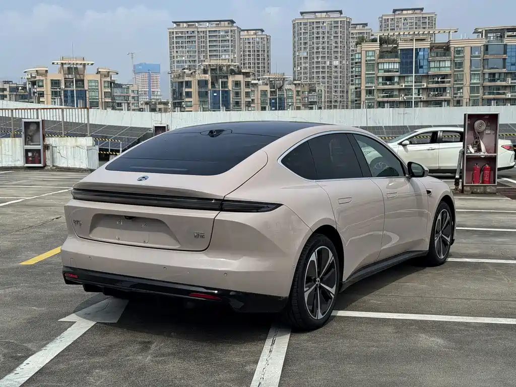 NIO ET5 — миниатюра 6
