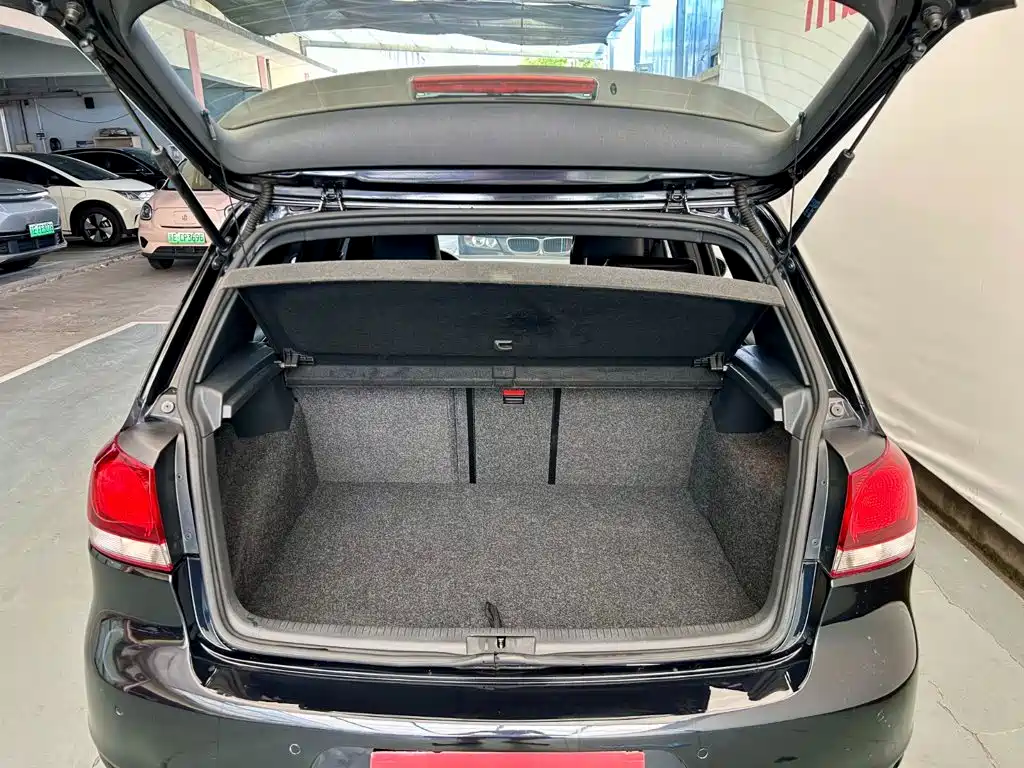 Volkswagen Golf GTI — миниатюра 18