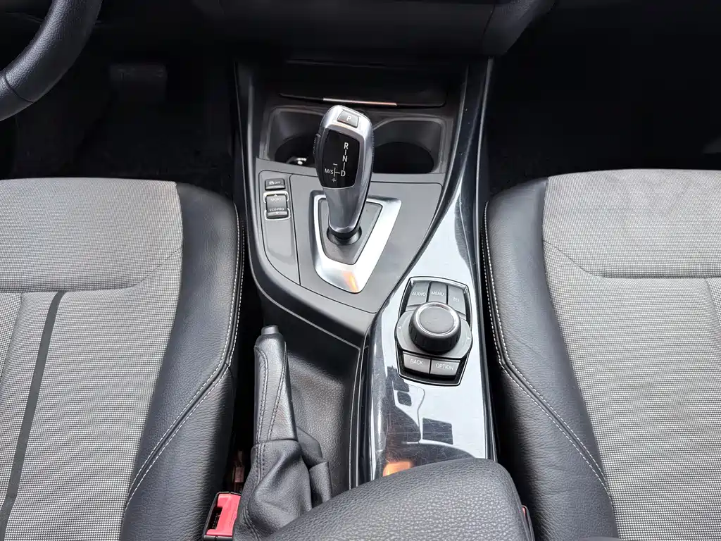 BMW 1 Series (Import) — миниатюра 17