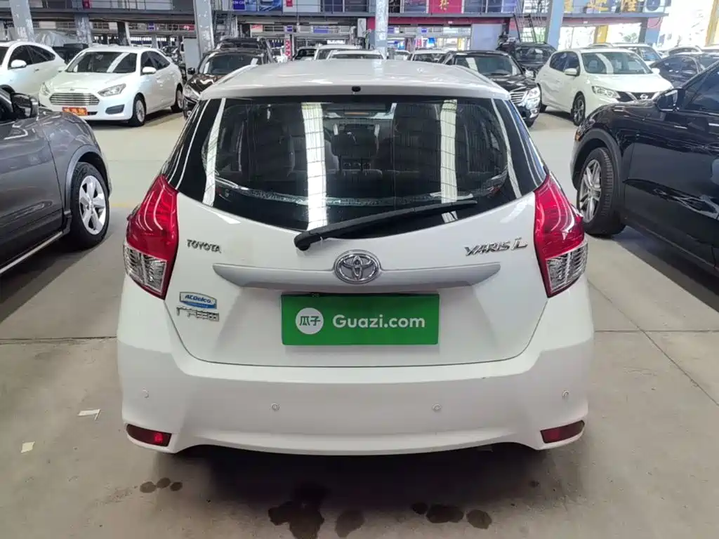 Toyota Yaris L — миниатюра 6
