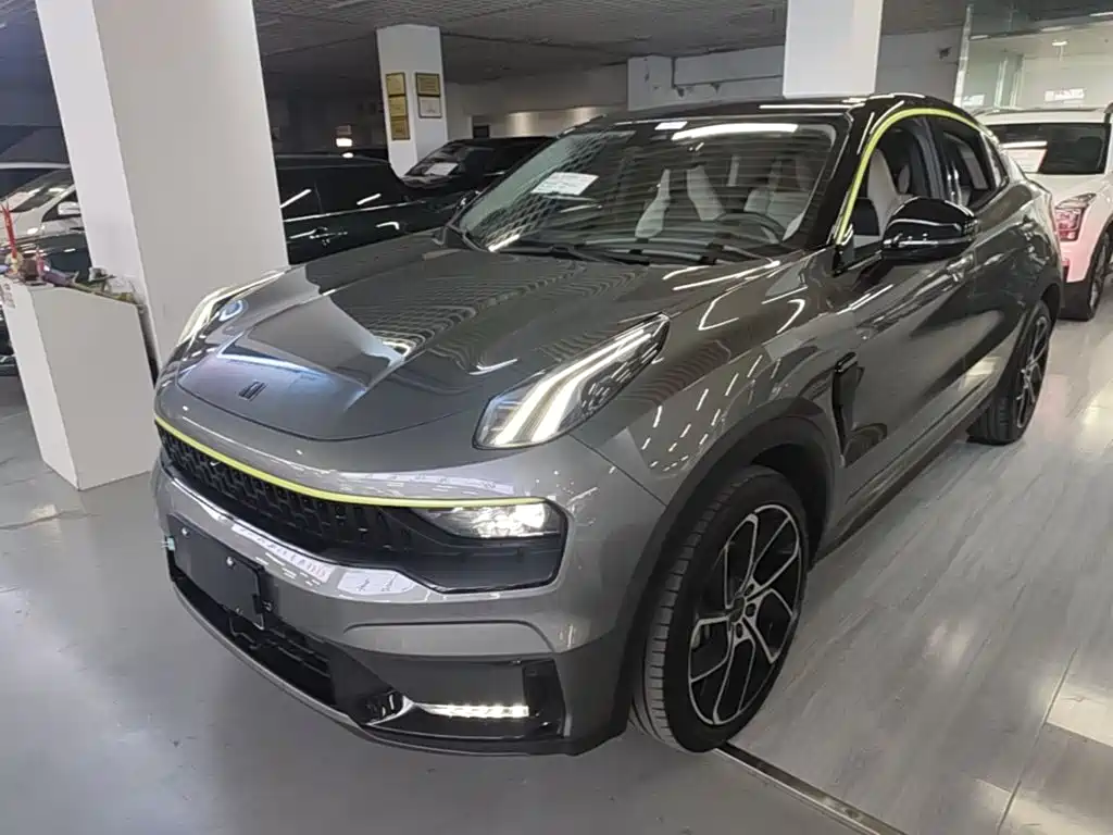 Lynk & Co 05 2020 2.0TD 2WD Shine Halo