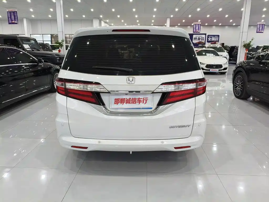 Honda Odyssey — миниатюра 5