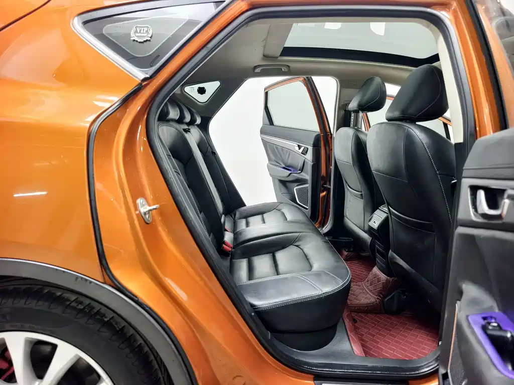 Geely Emgrand GS — миниатюра 16