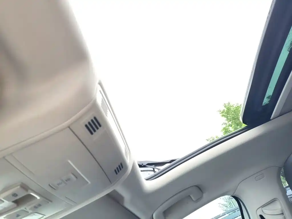 Volkswagen T-Roc — миниатюра 18
