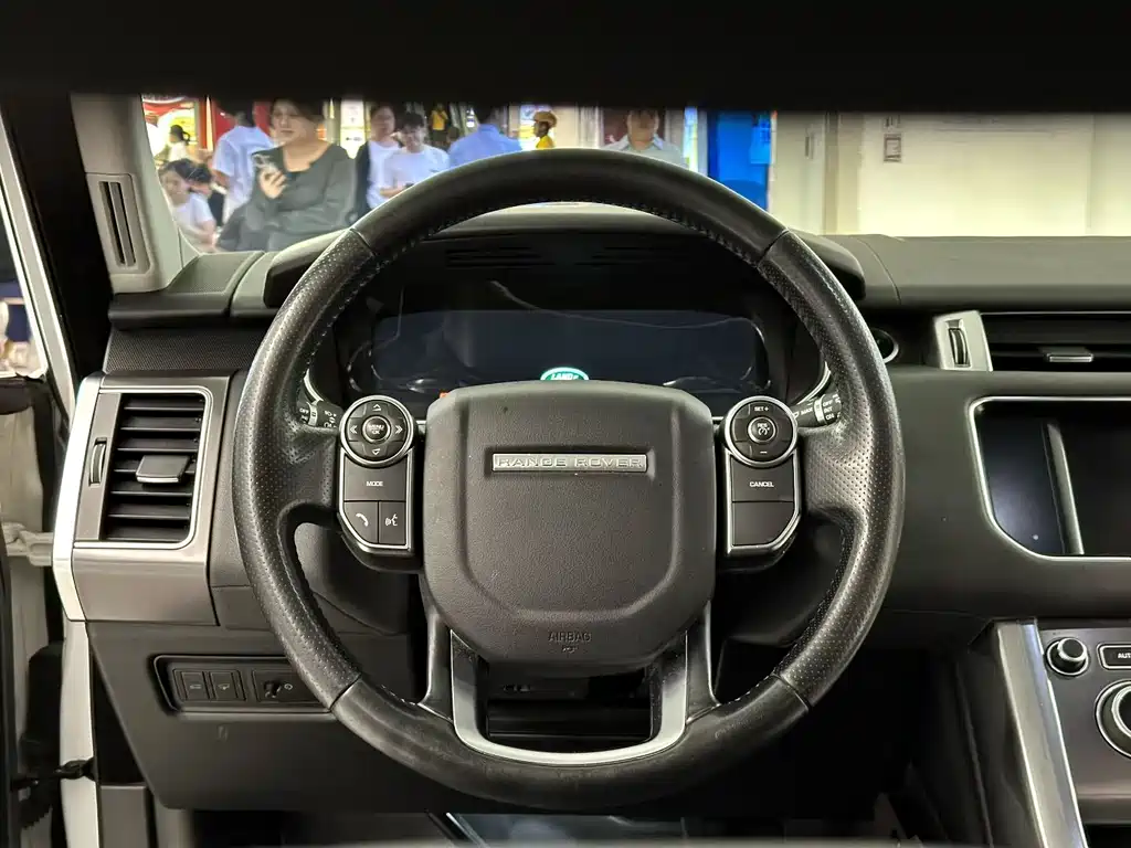 Land Rover Sport — миниатюра 6