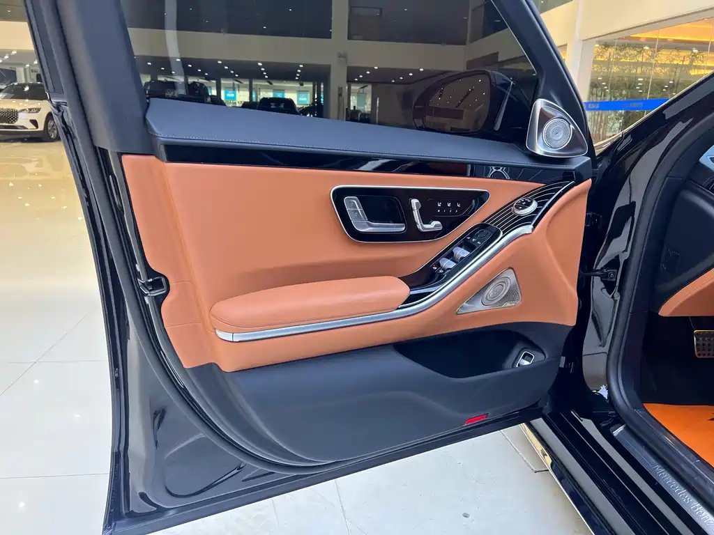 MERCEDES-BENZ S CLASS