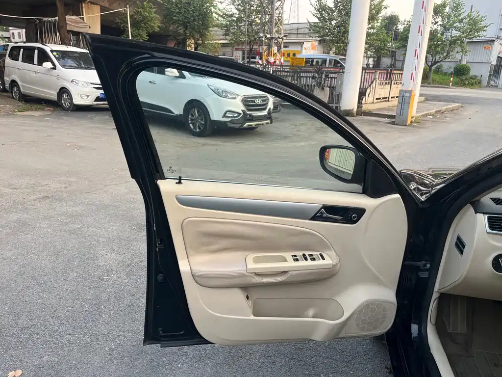 Volkswagen Bora — миниатюра 10