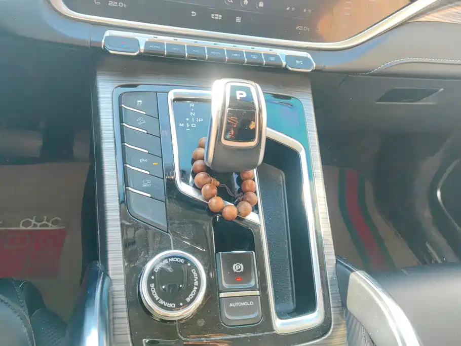 Geely Boyue — миниатюра 16