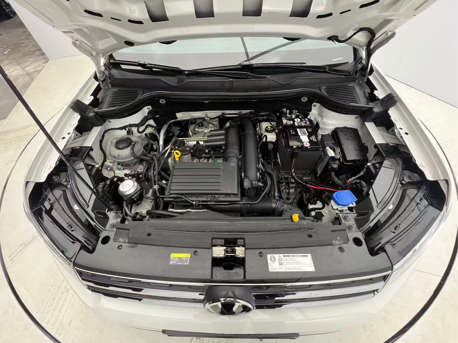 Volkswagen Tharu 2022 280TSI Luxury
