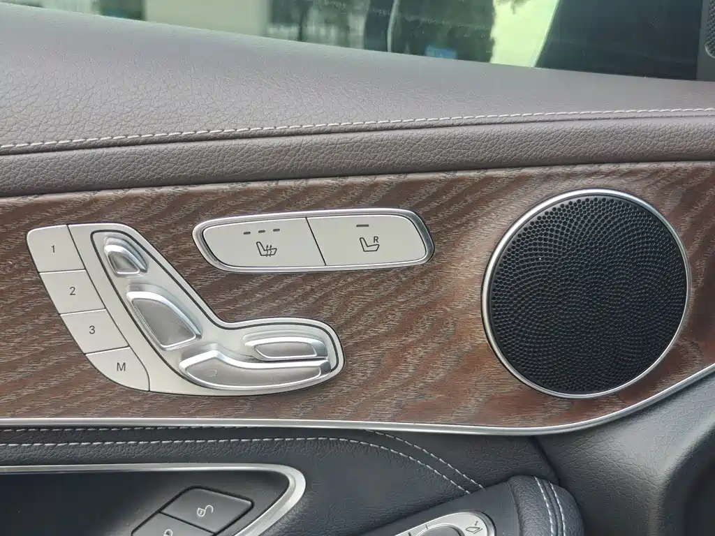 Mercedes-Benz GLC — миниатюра 5