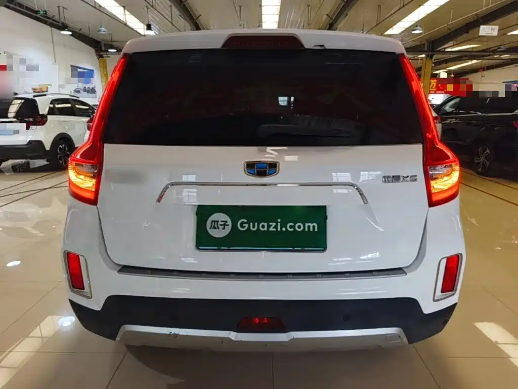 Geely Vision X6 — миниатюра 6
