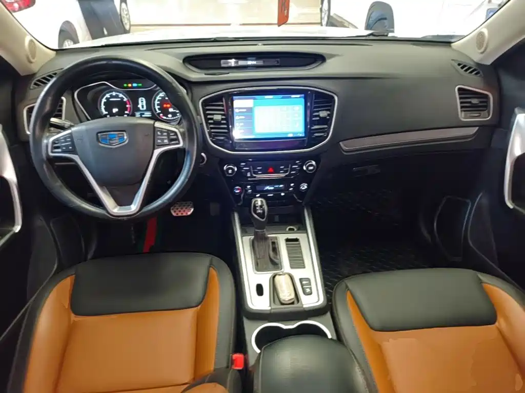 Geely Vision X6 — миниатюра 10