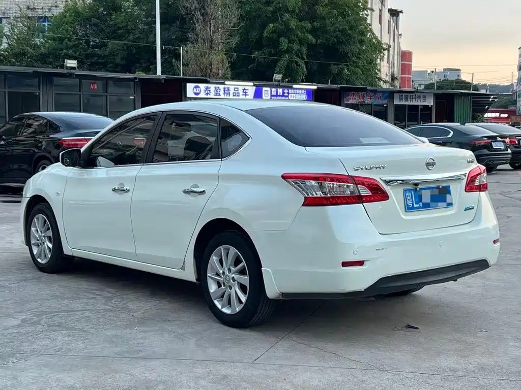 Nissan Sylphy — миниатюра 9