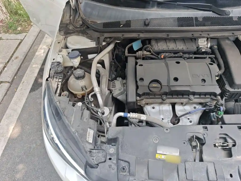 Peugeot 308 — миниатюра 21