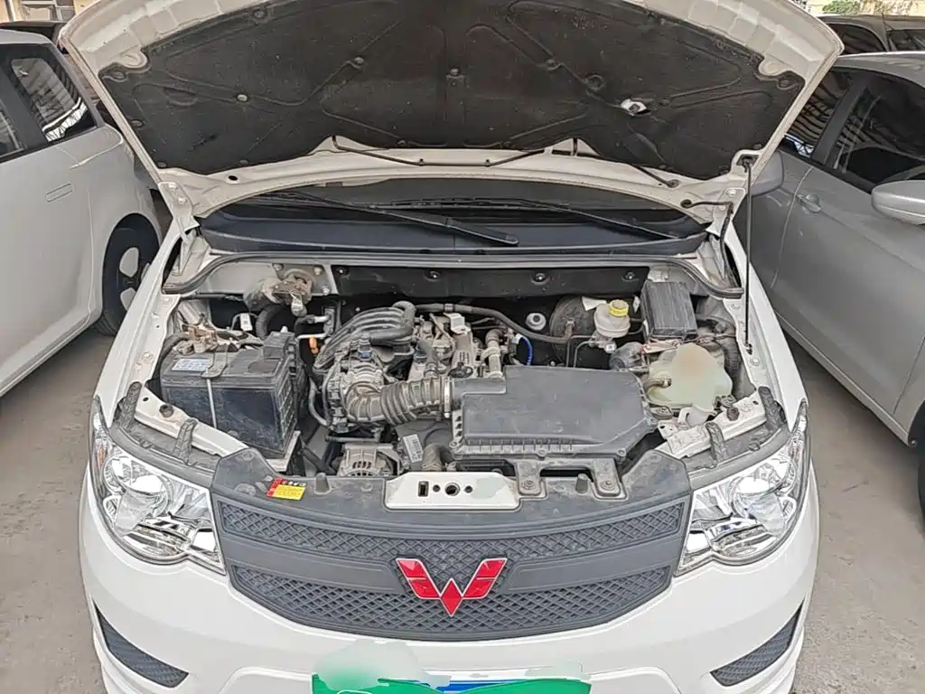 Wuling Hongguang — миниатюра 20
