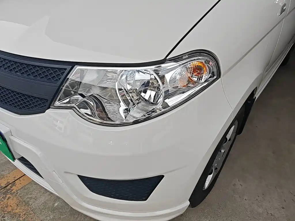 Wuling Hongguang — миниатюра 24