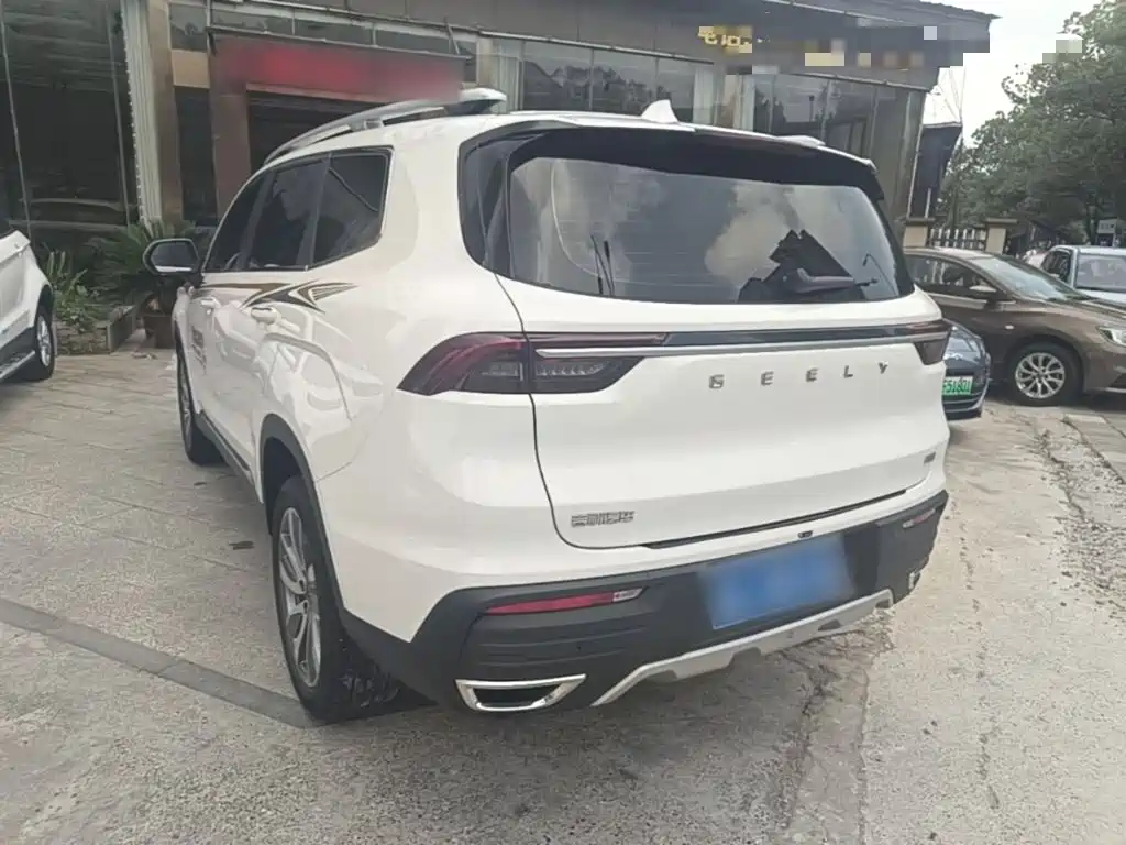 Geely Haoyue — миниатюра 5
