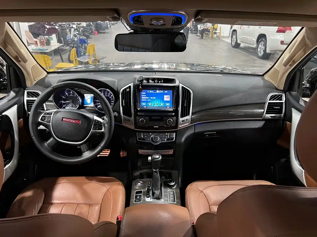 Haval H9 2015 2.0T Luxury 7 мест
