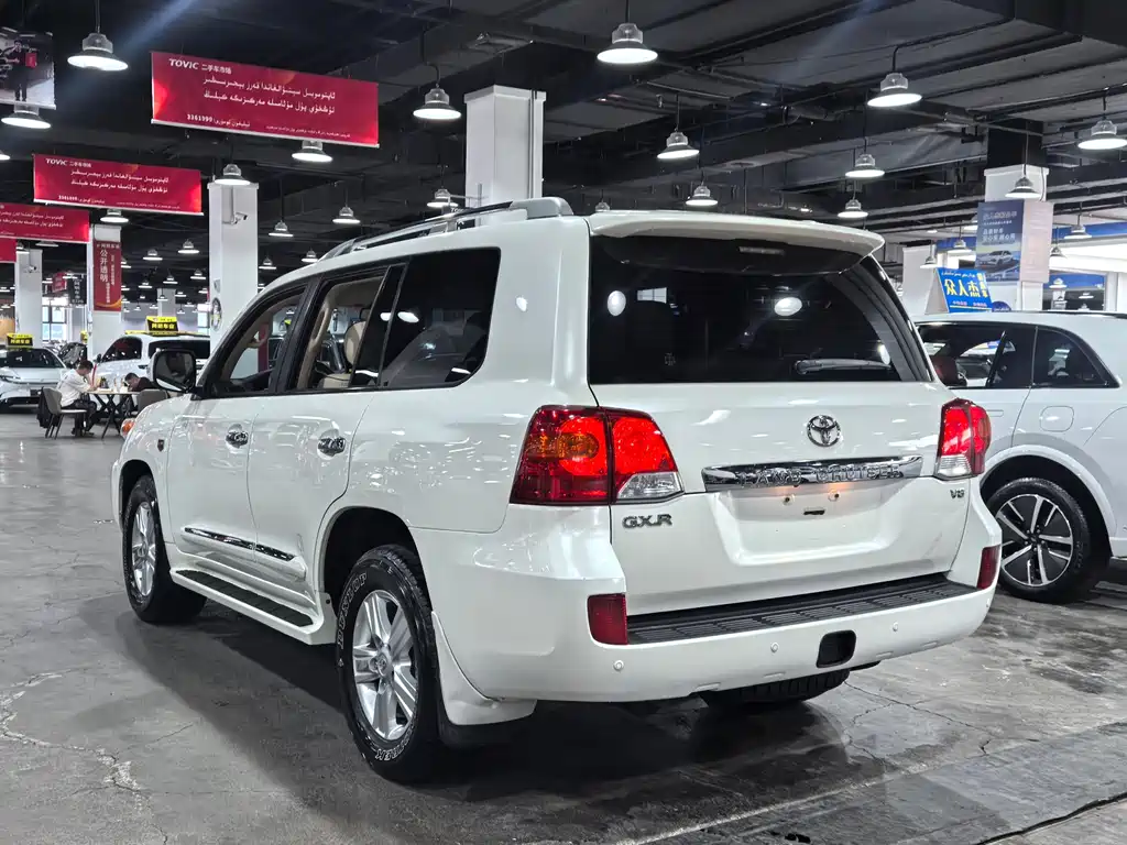 Toyota Land Cruiser 2015 4.6L V8