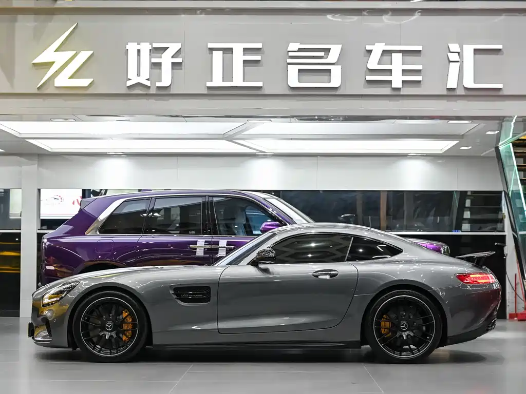 MERCEDES-BENZ AMG GT