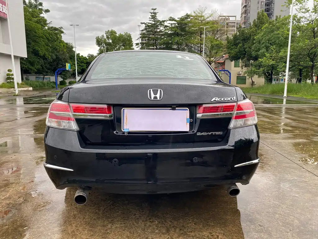Honda Accord — миниатюра 4