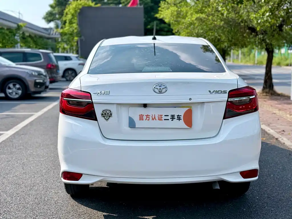Toyota Vios — миниатюра 6