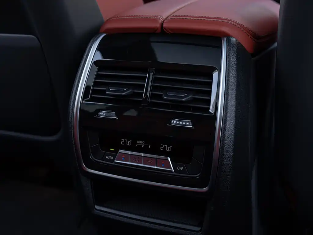 BMW X5 M — миниатюра 23
