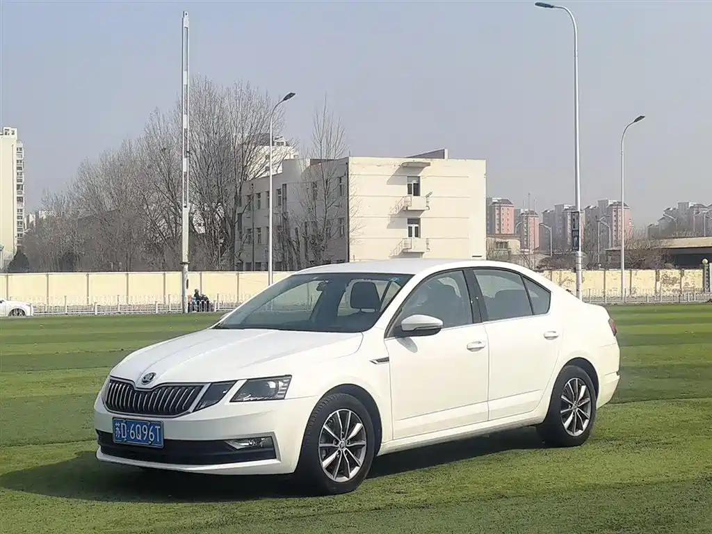 Купить Skoda Octavia