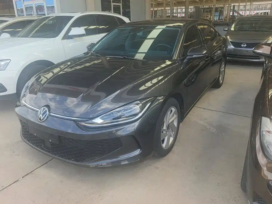 凌渡 2023款 凌渡L 280TSI DSG炫辣版 2024
