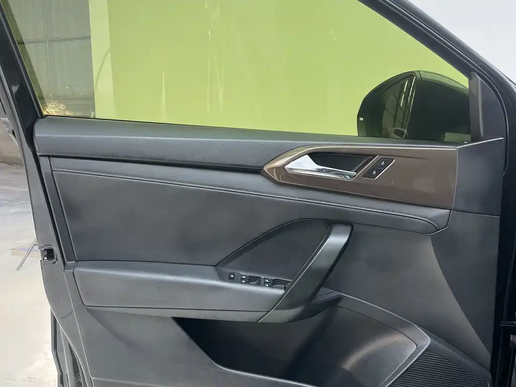 Volkswagen Tharu — миниатюра 22