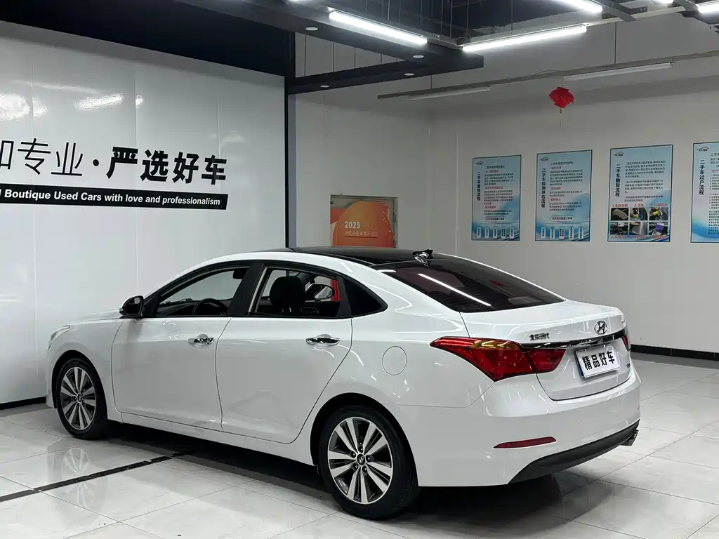Hyundai Mistra — миниатюра 6