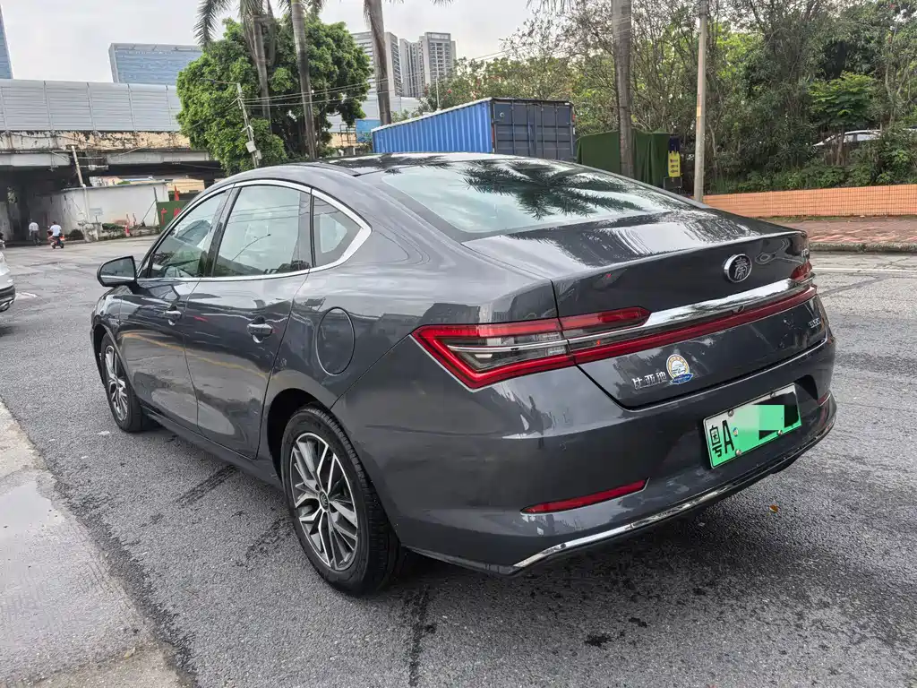 BYD Qin Pro Pro 2019 DM 1.5TI AT VI