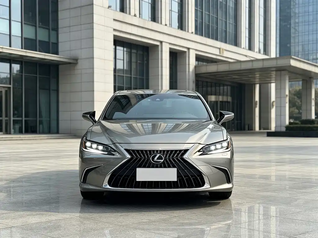 Lexus ES — миниатюра 2