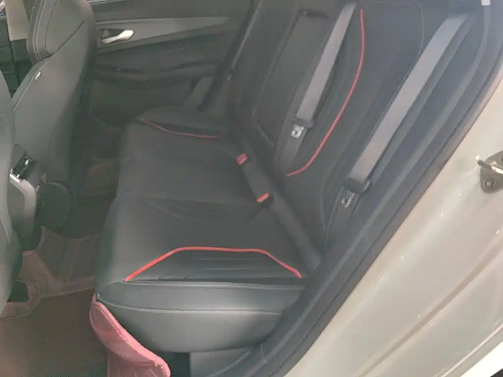 Geely Binrui — миниатюра 17