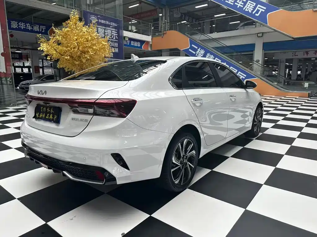 Kia K3 — миниатюра 16