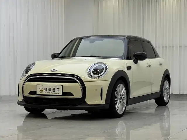 MINI 