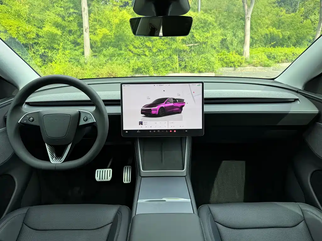 Tesla Model Y — фотографии объявления, Фото 13