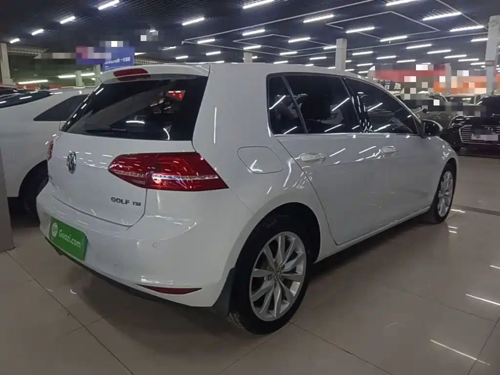 Volkswagen Golf — миниатюра 7