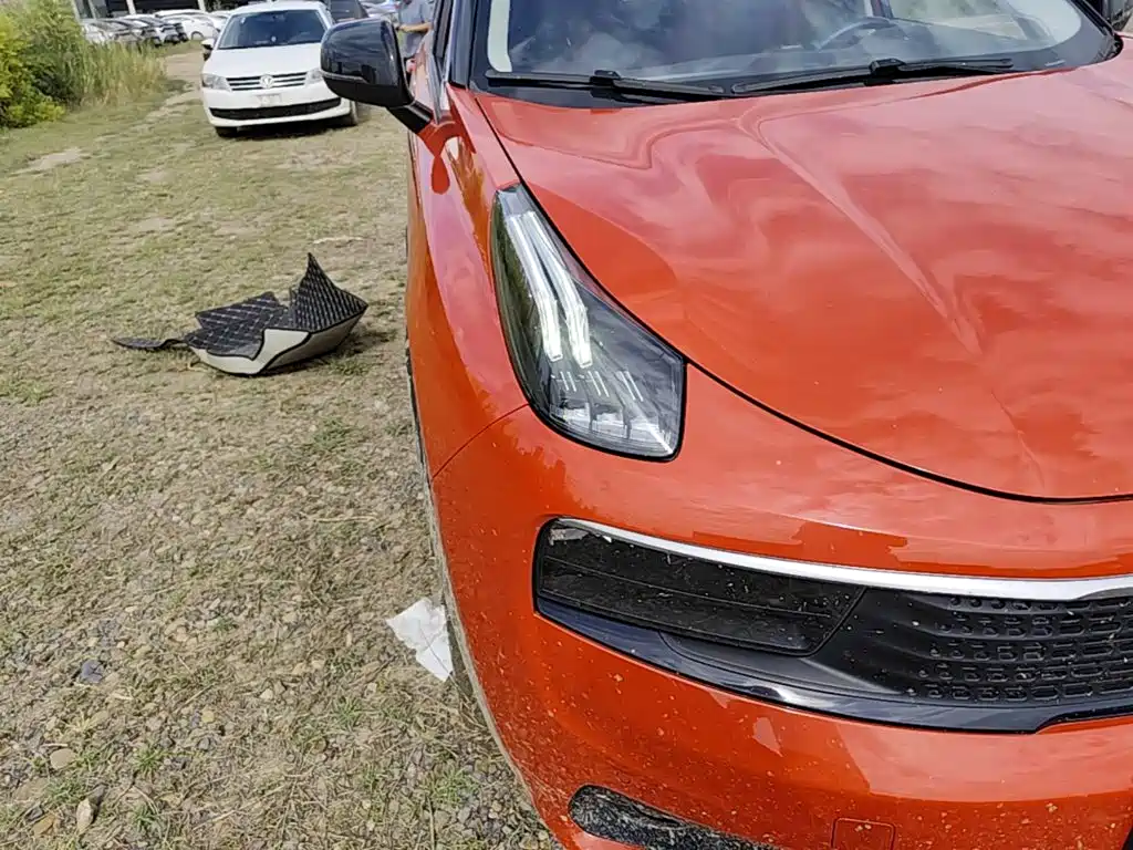 Lynk & Co 01 — миниатюра 11