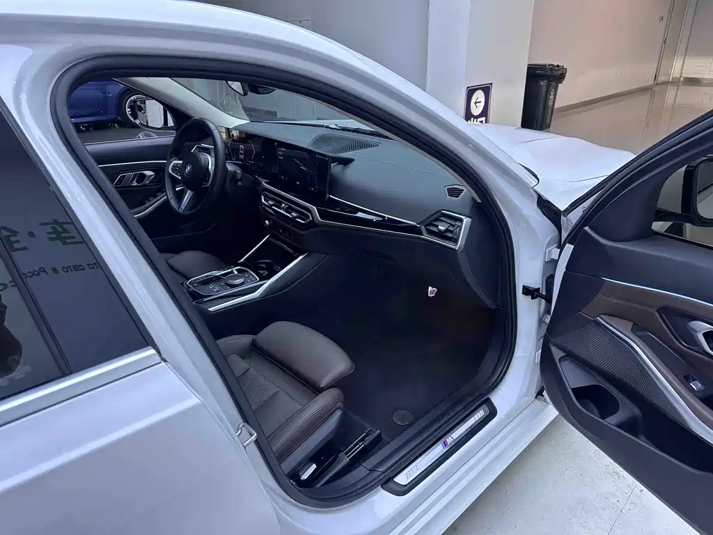 BMW 3 Series 3 2023 320Li M Sport