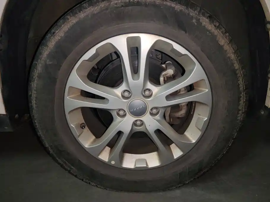 Haval M6 — миниатюра 6