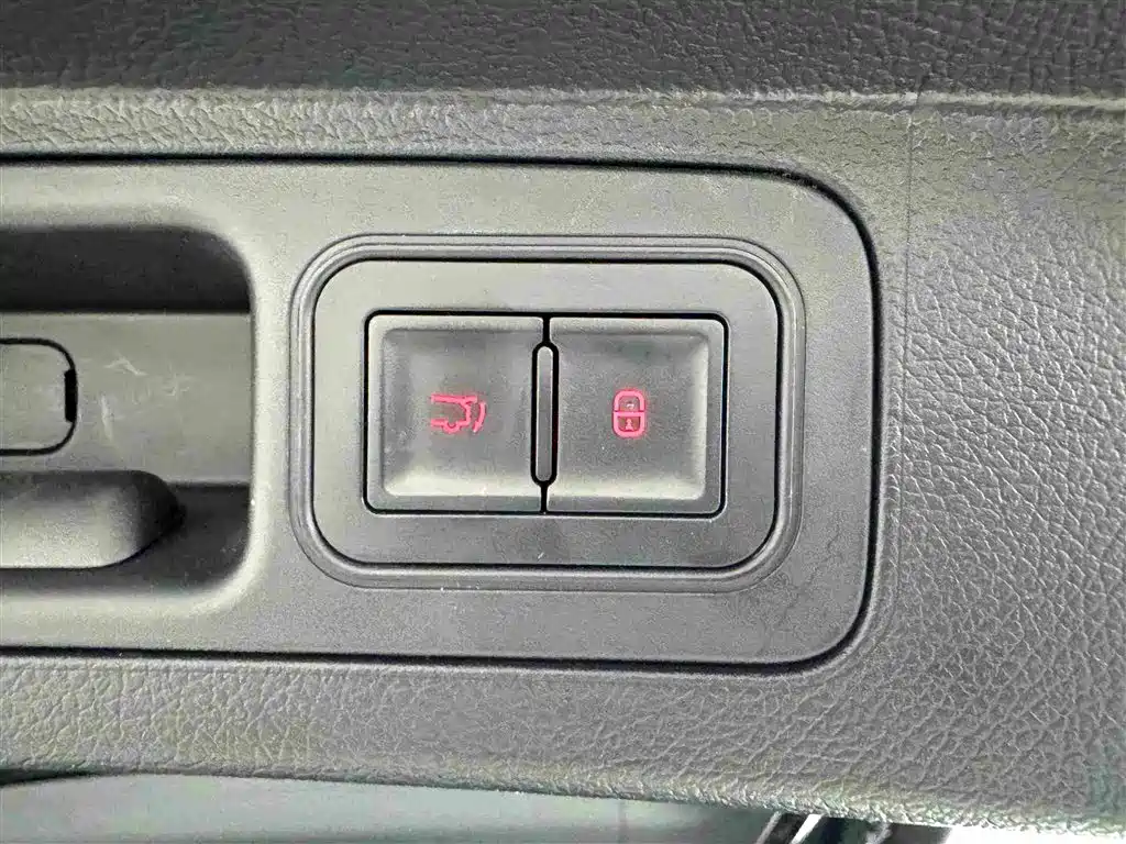 BYD PLUS New Energy — миниатюра 28