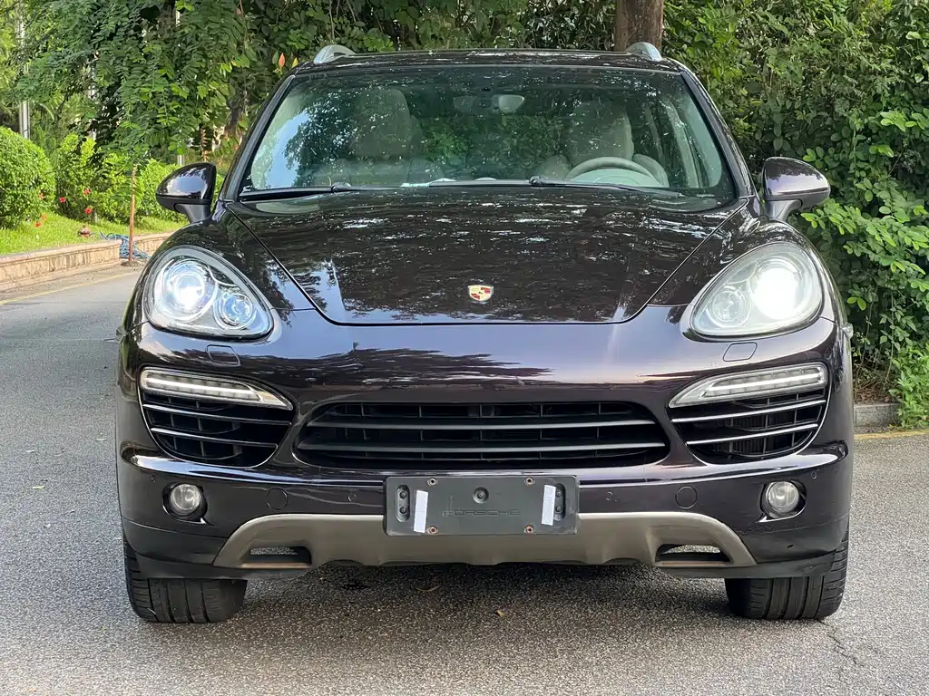 Porsche Cayenne — миниатюра 2