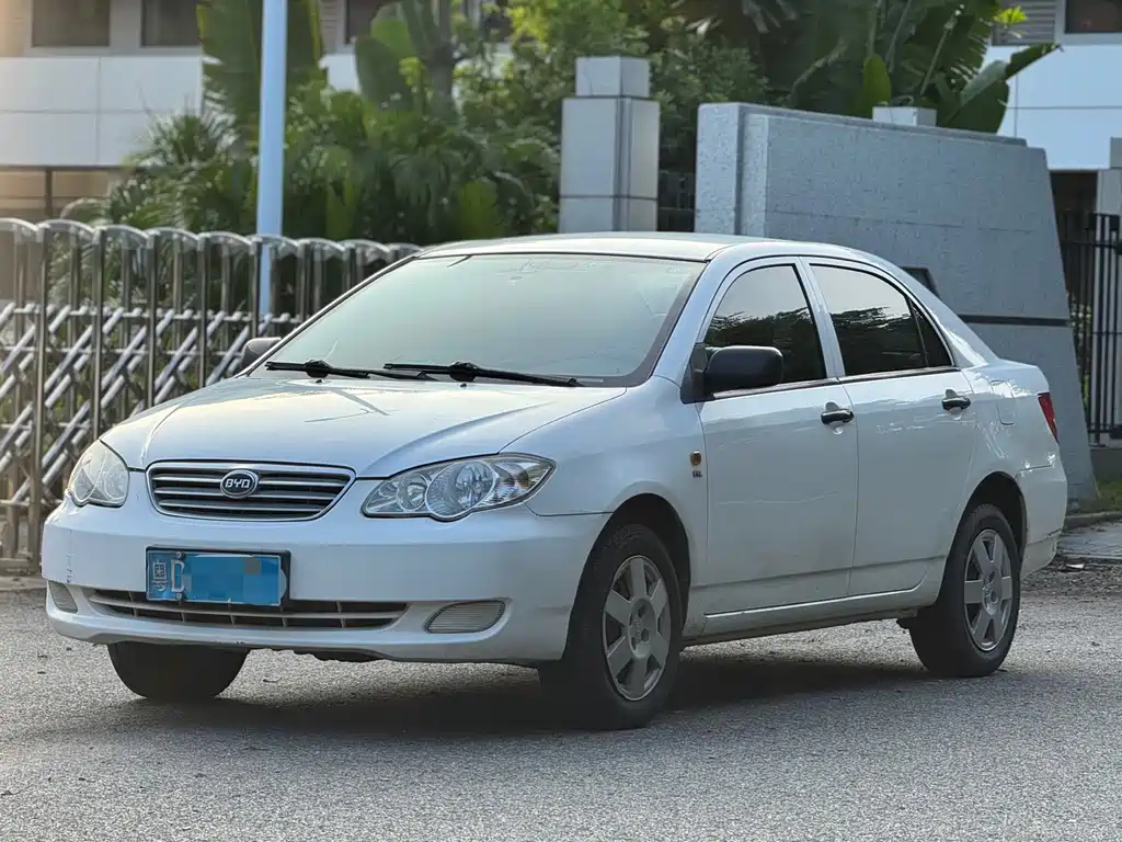 BYD F3