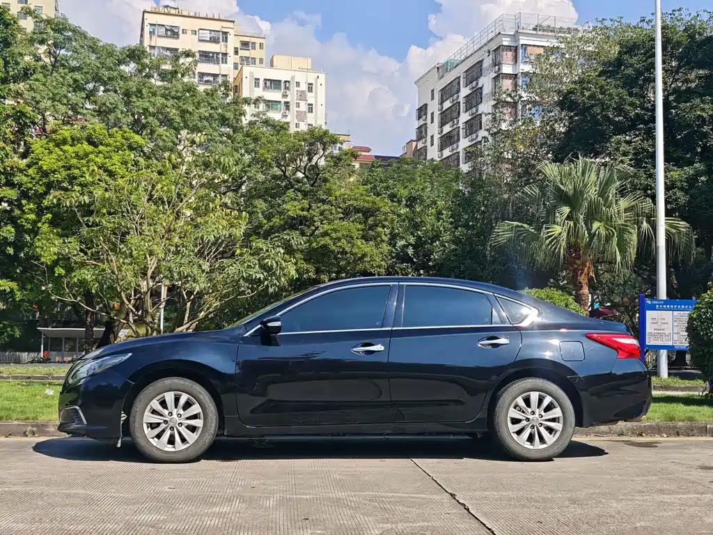Nissan Teana — миниатюра 4