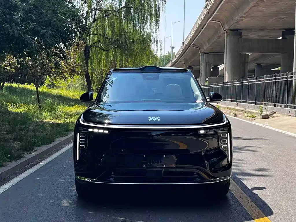 IM Motors LS9 2026 52 Ultra