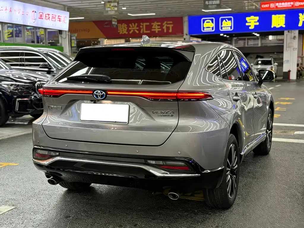 Toyota Venza — миниатюра 5
