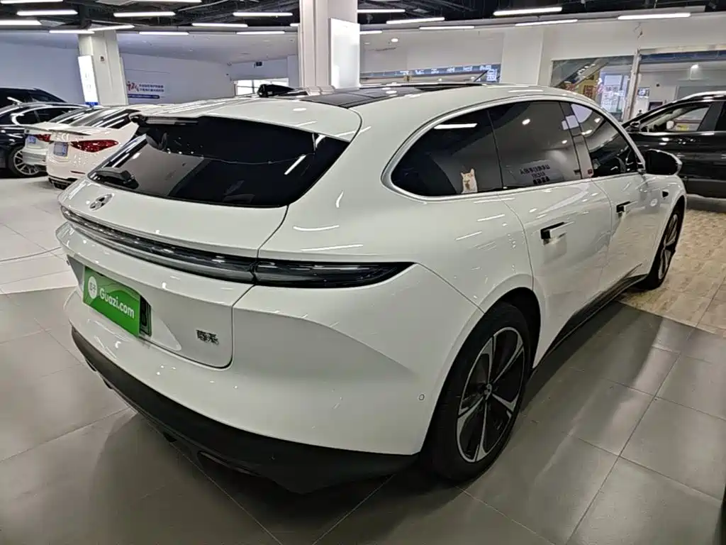 NIO ET5T — миниатюра 7