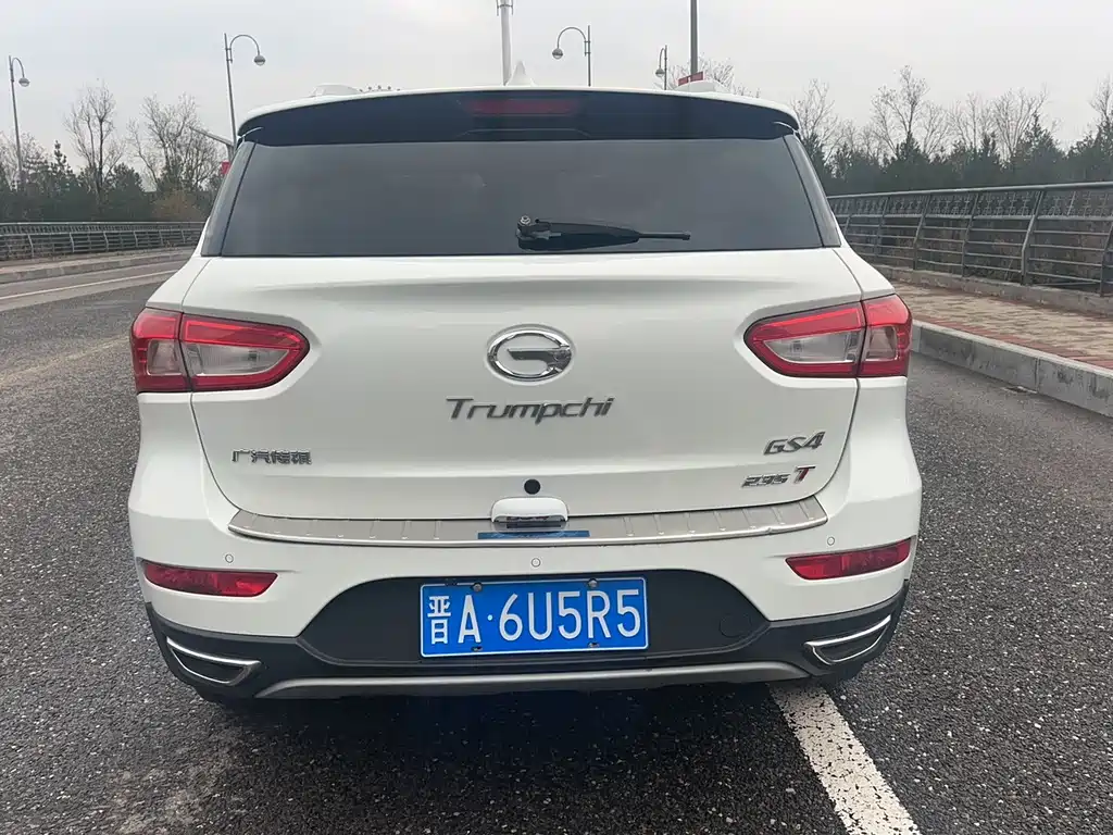 GAC TRUMPCHI GS4